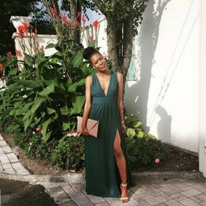 💚💫 FOREST GREEN MAXI DRESS💫💚